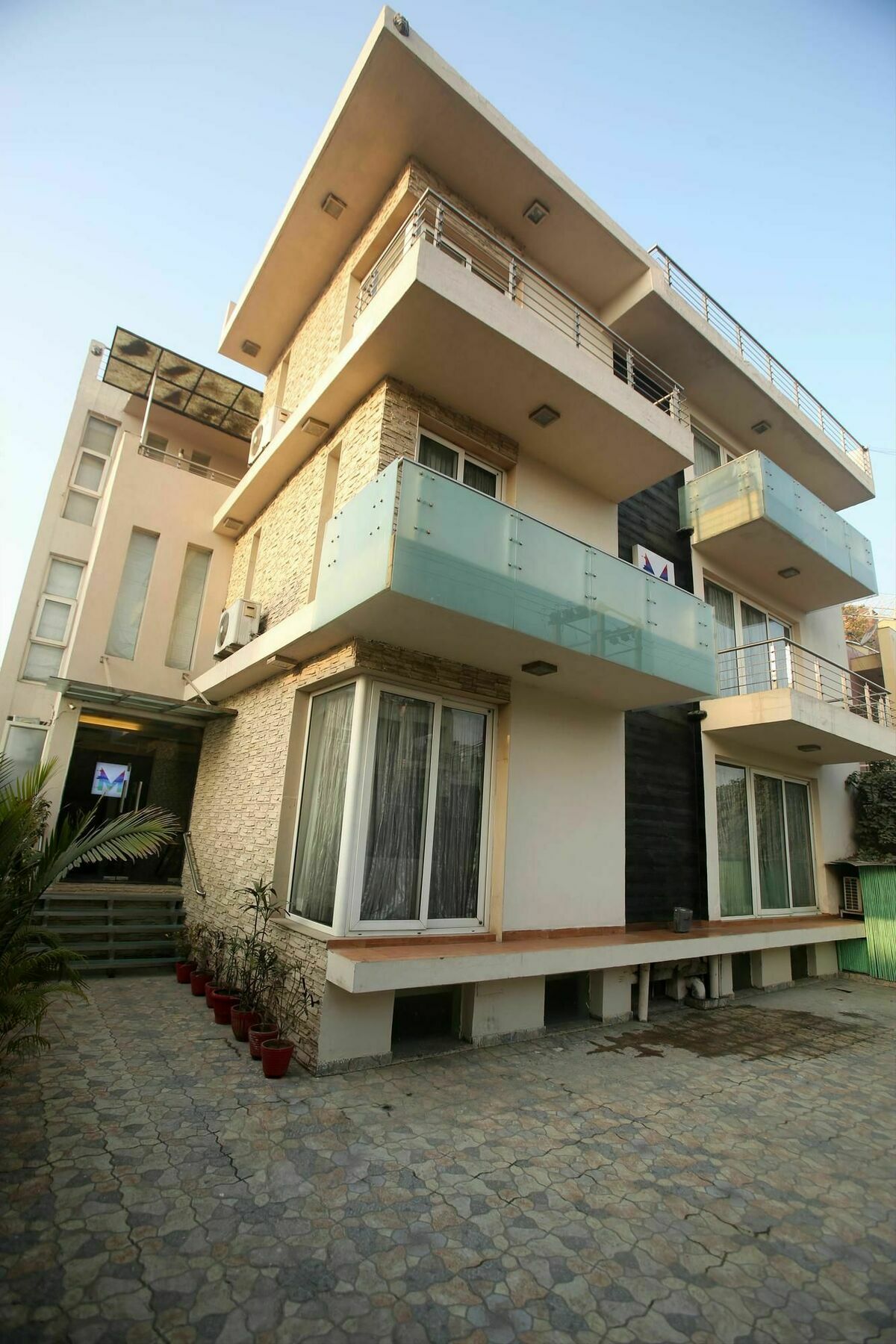Mint Moulsari Suites Gurgaon Exterior foto